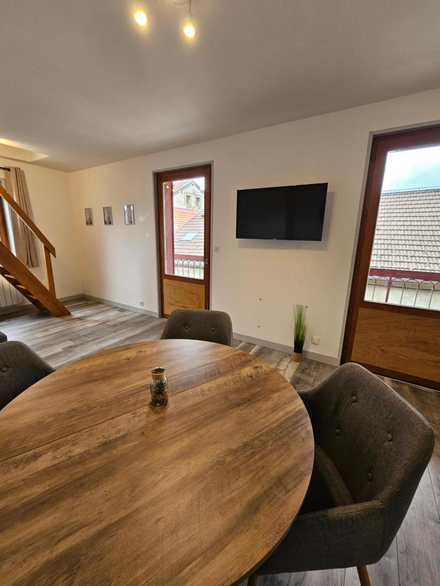 Apartmán Pontarlier Le Sympa ! 400M De La Gare - Ma Petite Resa Exteriér fotografie