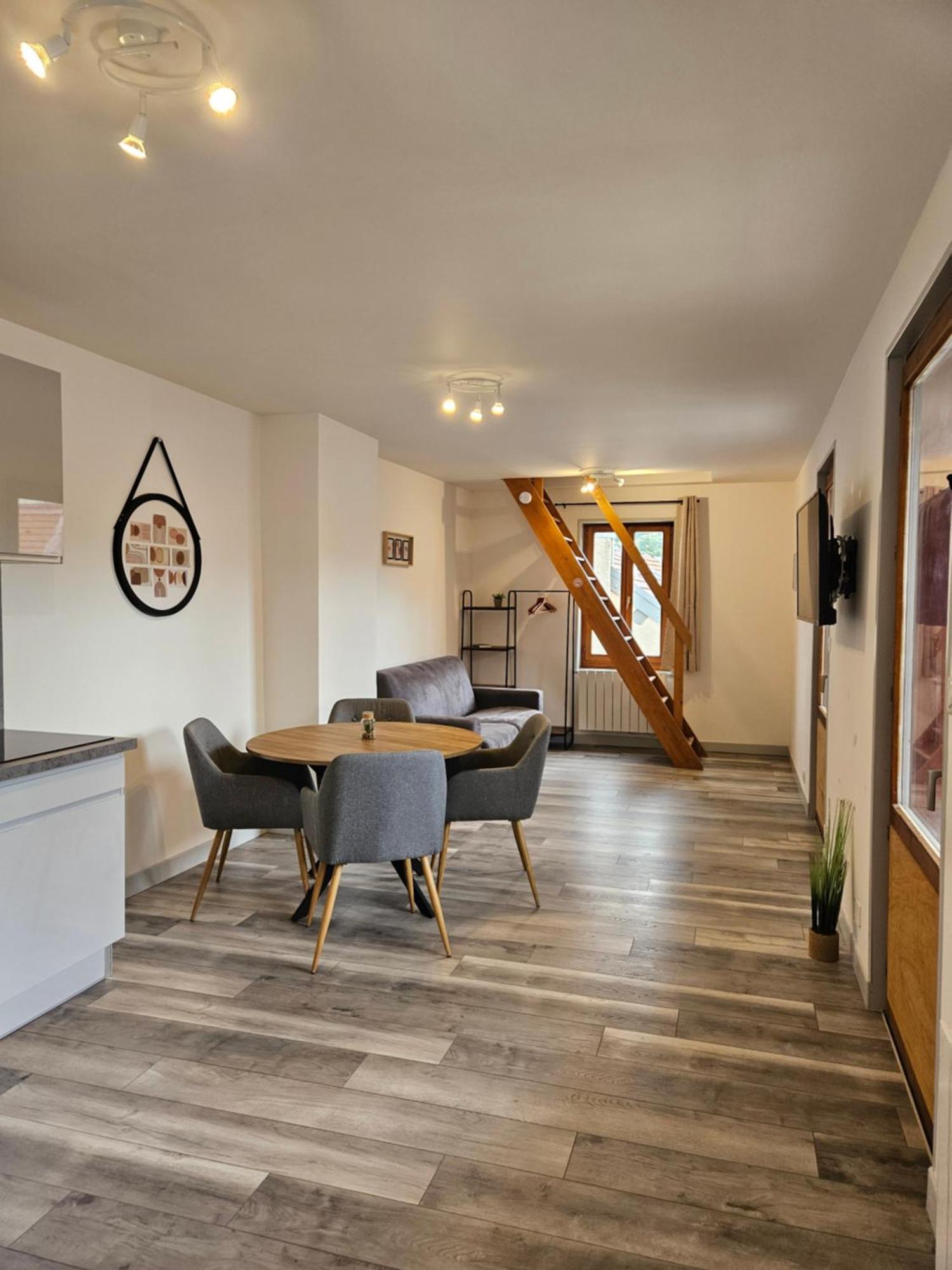 Apartmán Pontarlier Le Sympa ! 400M De La Gare - Ma Petite Resa Exteriér fotografie